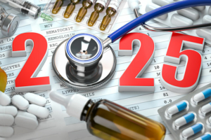 The number 2025 surrounded by medical supplies represents new trends in healthcare in the coming year.